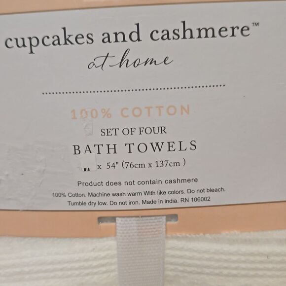 Cupcakes & Cashmere 4-PC Oversized Plush Bath Towel Set- White - Picture 5 of 5
